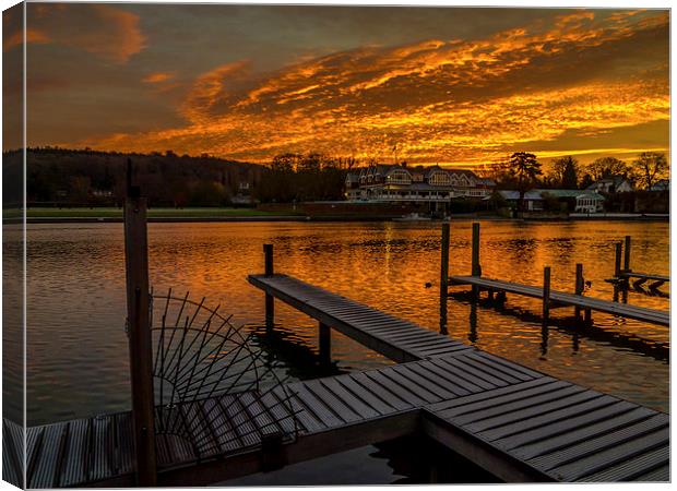 Henley Sunrise Canvas Print by Oxon Images