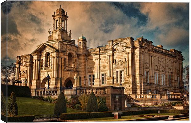 Evening Light at Cartwright Hall Canvas Print by Colin Metcalf