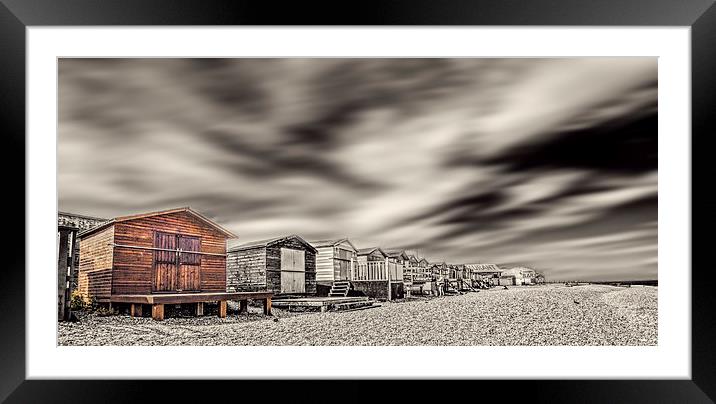 Beach huts Framed Mounted Print by Thanet Photos