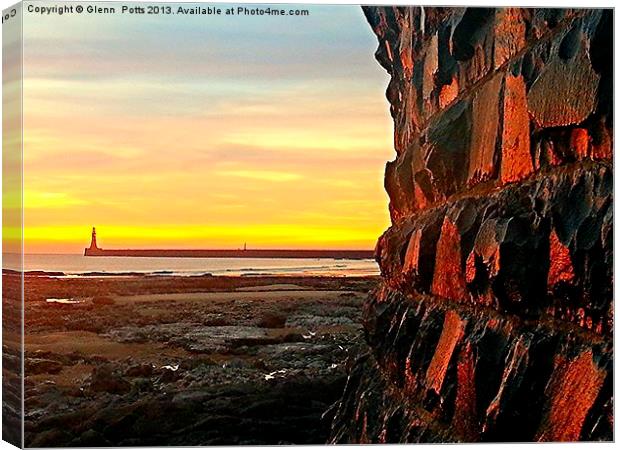 Roker Pier Seaburn Beach Sunderland Canvas Print by Glenn Potts