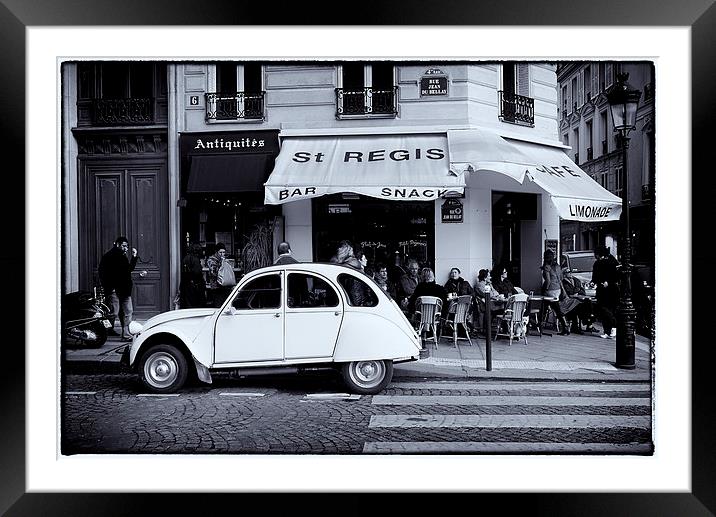 Citroen 2CV in Paris Framed Mounted Print by Duncan Snow