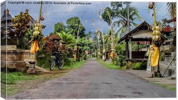 Central Bali High Street Canvas Print by colin chalkley