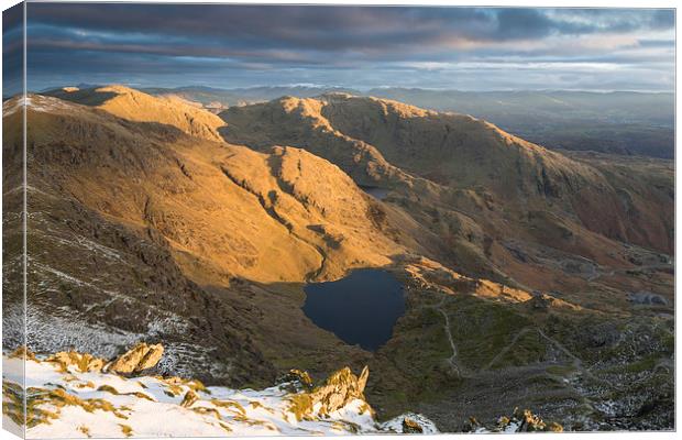Old Man Of Coniston Sunrise Canvas Print by James Grant