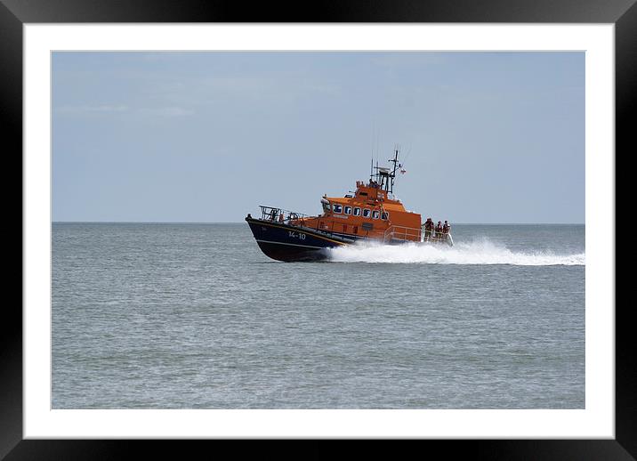 RNLI Gorleston Lifeboat At Speed Samarbeta Framed Mounted Print by James Taylor