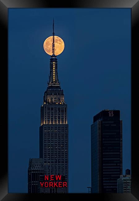 Super Moon In An Empire State Of Mind Framed Print by Susan Candelario