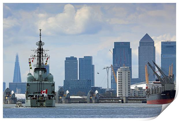 Canadian Warship Visits London Print by Rob  Powell