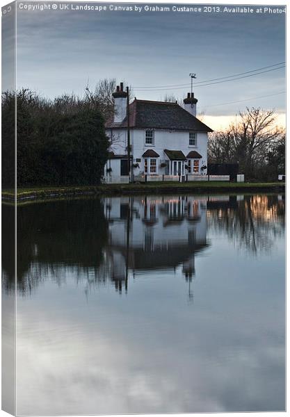 Grand Union Canal Canvas Print by Graham Custance