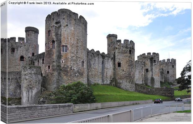 Conway castle, Conway, North Wales Canvas Print by Frank Irwin