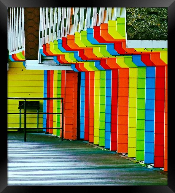 Beach huts Framed Print by Dave Gould
