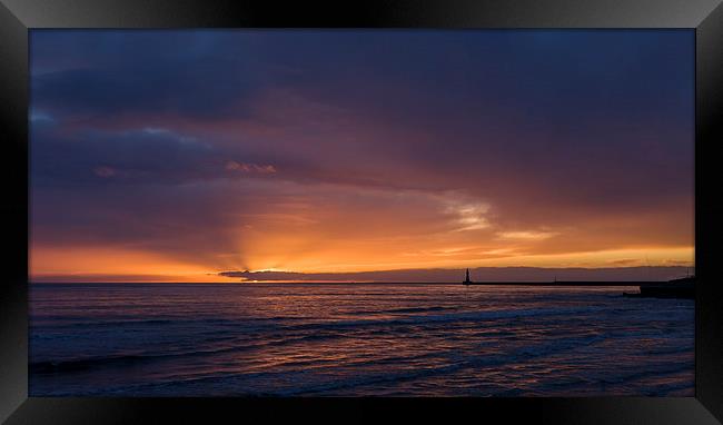 Seaburn sunrise Framed Print by Gary Finnigan