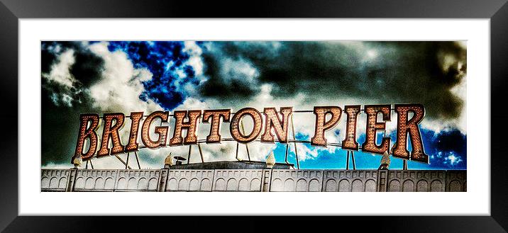 Brighton Pier Framed Mounted Print by Scott Anderson