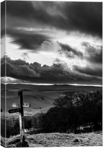 Signpost in the Peak District Canvas Print by Andy McGarry