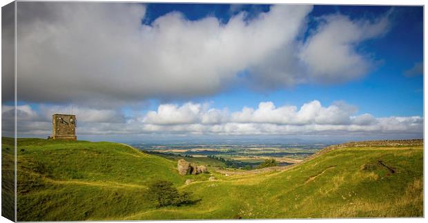 Bredon Hill Worcestershire Canvas Print by Roz Greening