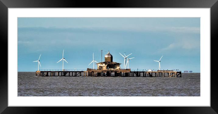 Heren bay pier Framed Mounted Print by Thanet Photos