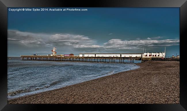 Herne bay pier Framed Print by Thanet Photos