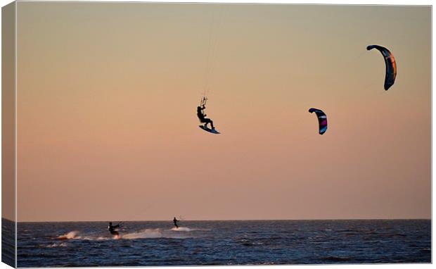 Flying high in Hunstanton Canvas Print by Gary Pearson