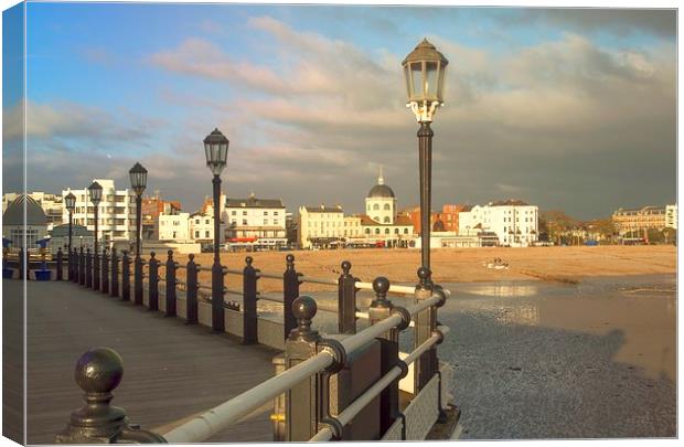 Worthing Wonder Canvas Print by Clive Eariss
