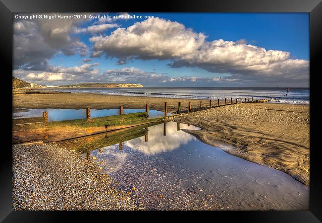 Welcome Beach  Shanklin Framed Print by Wight Landscapes