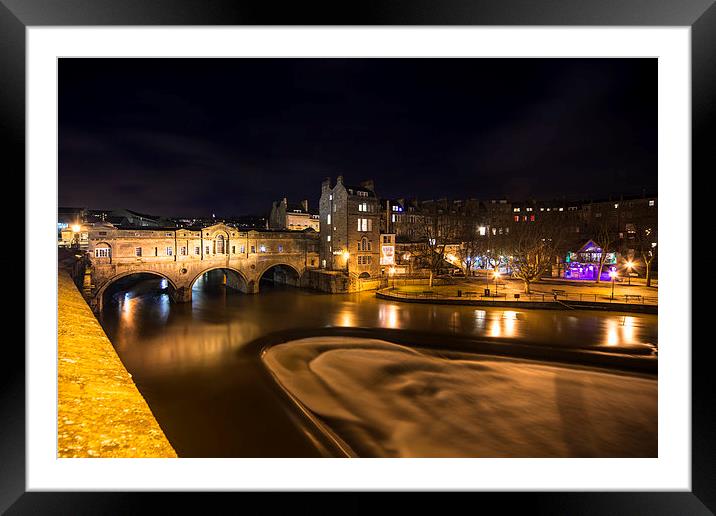 Pulteney Bridge by night Framed Mounted Print by Rob Hawkins