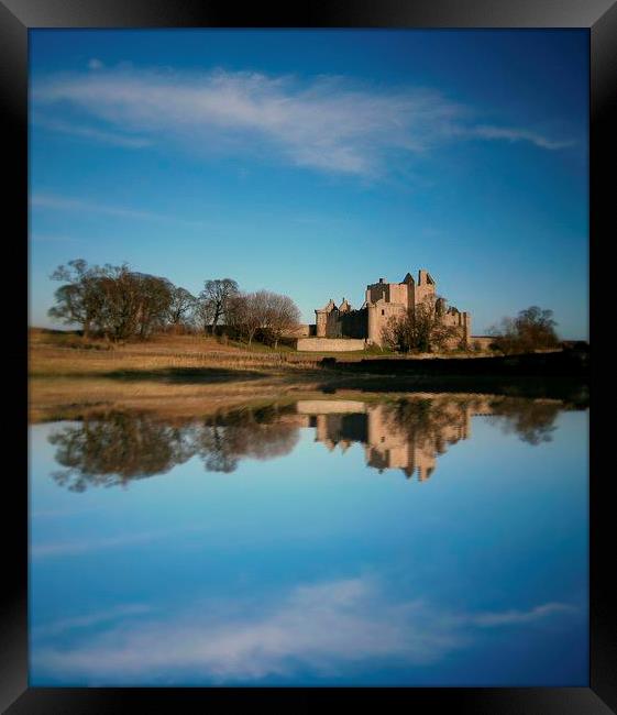 craigmillar castle Framed Print by dale rys (LP)