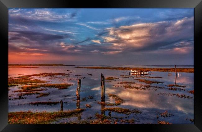 Thornham marsh sunset reflections Framed Print by Gary Pearson