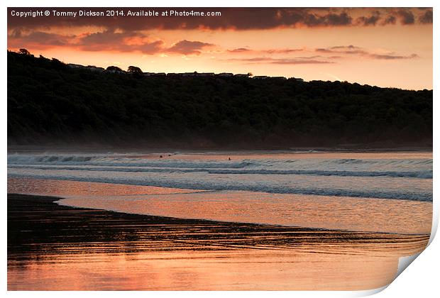 Riding the Waves at Cayton Bay Print by Tommy Dickson