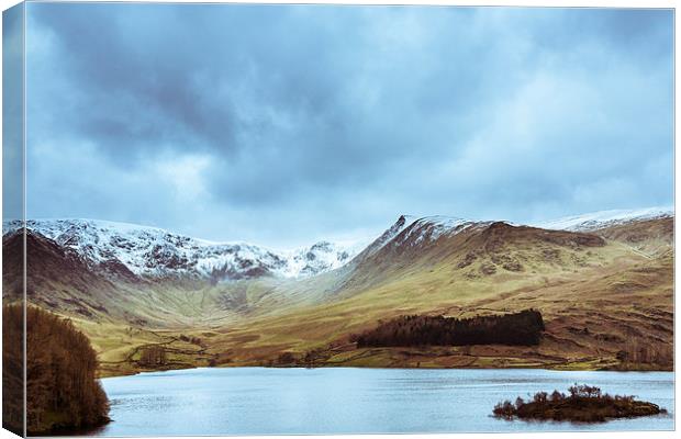 Haweswater Canvas Print by Gary Finnigan