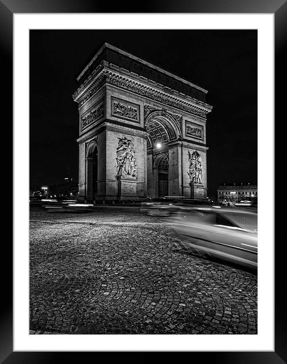 A Majestic Monument of Paris Framed Mounted Print by Les McLuckie