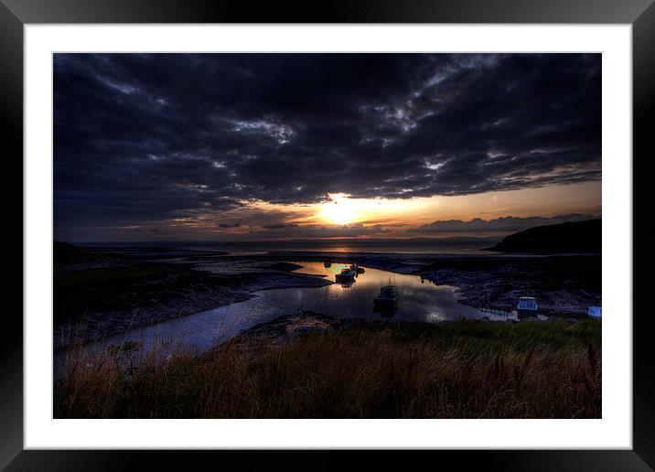 Sunset Over Clevedon Estuary Framed Mounted Print by Nigel Bangert