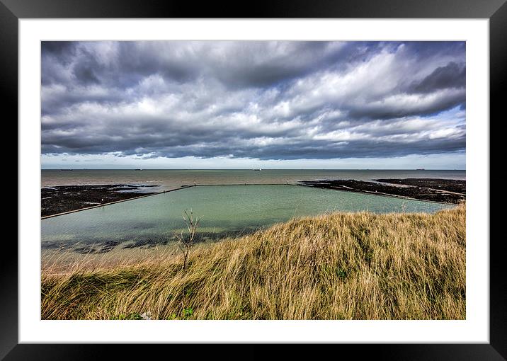 View from the cliff top Framed Mounted Print by Thanet Photos