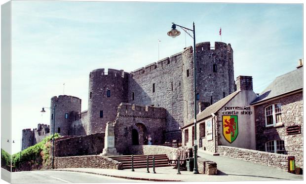Pembroke Castle Pembroke-shire Wales Canvas Print by Carole-Anne Fooks