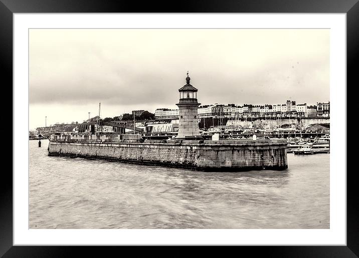 Ramsgate Framed Mounted Print by Thanet Photos