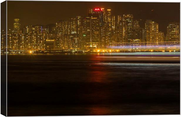 Hong Kong by night Canvas Print by colin chalkley