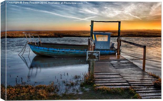 The little blue fishing boat Canvas Print by Gary Pearson
