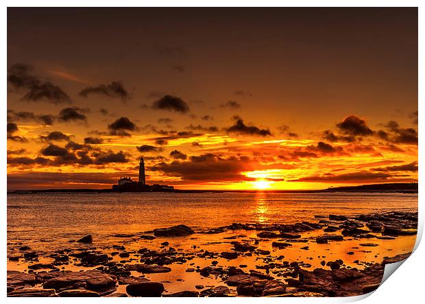 Sunrise over the lighthouse Print by andrew stewart