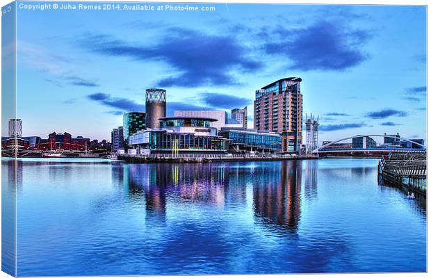 Cityscape in Salford Quays Canvas Print by Juha Remes