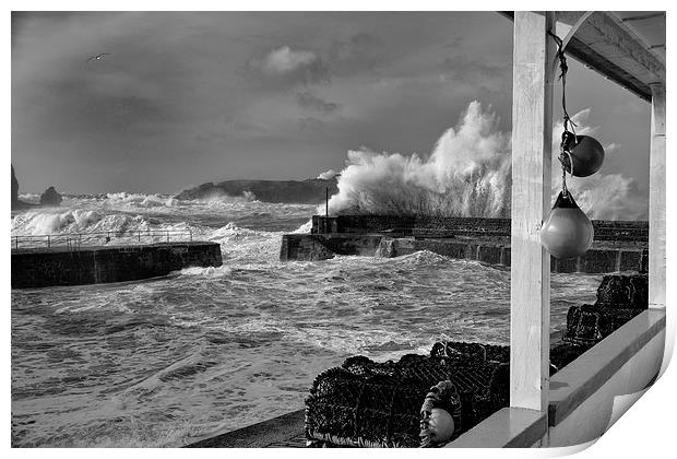Mullion Cove stormy waves Print by Steve Cowe