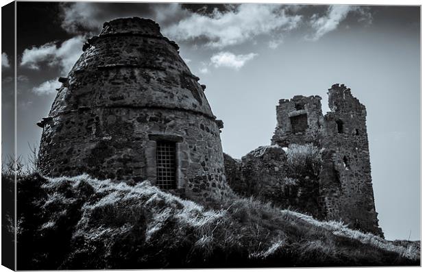 Dunure Castle Scotland 2 Canvas Print by Gareth Burge Photography