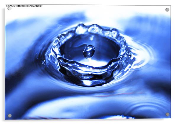 Liquid Impact Acrylic by Rob Toombs