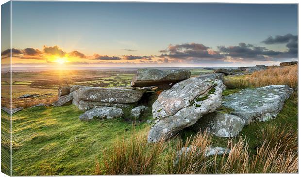 Sunset on the Moors Canvas Print by Helen Hotson
