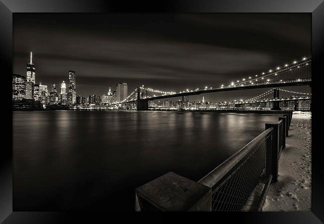 Brooklyn Bridge & Manhattan. Framed Print by Kevin Ainslie