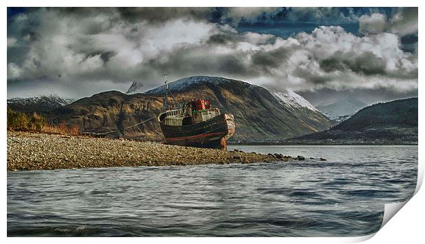Beached At Corpach Print by Geo Harris