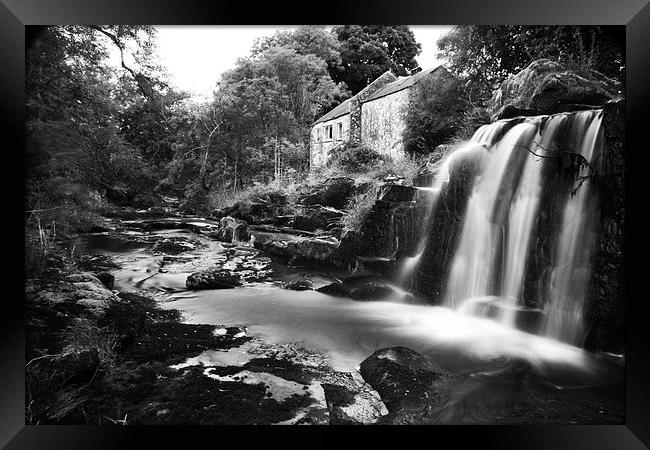 Serene Mill House by the Falls Framed Print by Les McLuckie