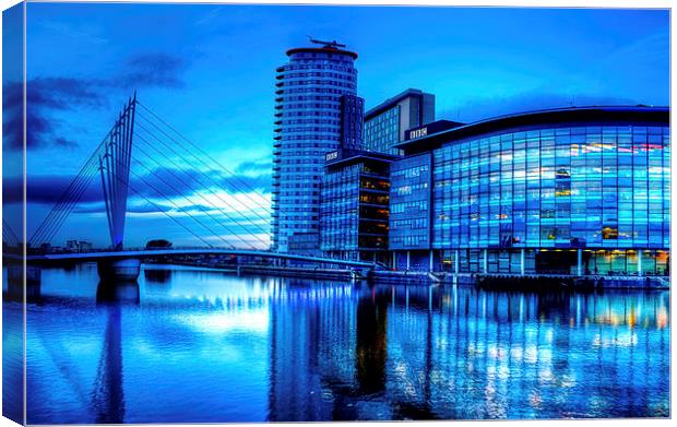 Blue Moment in MediaCityUK Canvas Print by Juha Remes