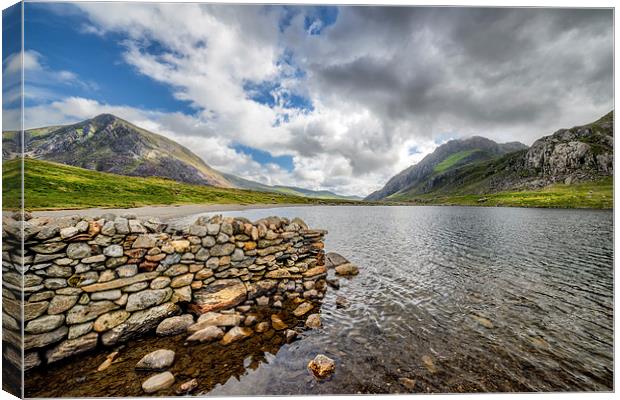 Idwal Lake Canvas Print by Adrian Evans