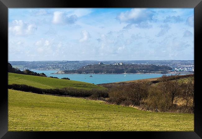 Pendenis Point Falmouth. Framed Print by Brian Roscorla