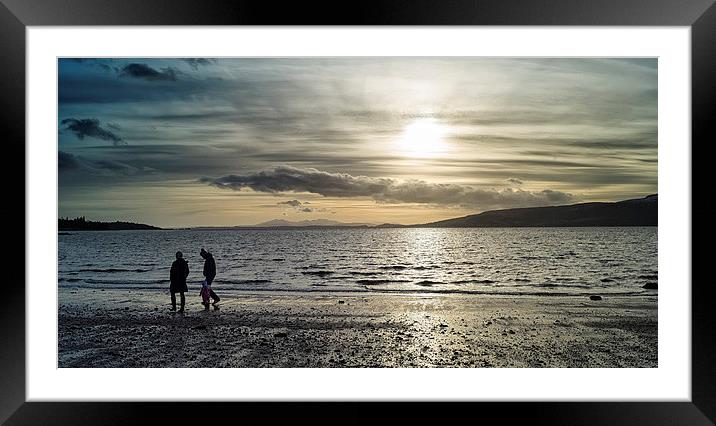 Evening stroll on the beach Framed Mounted Print by Geo Harris