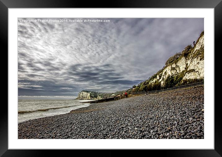 St Margarets Bay Framed Mounted Print by Thanet Photos