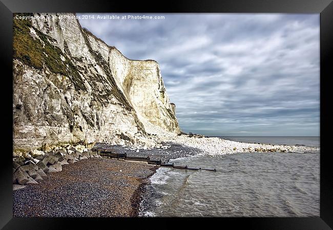 White Cliffs of Dover Framed Print by Thanet Photos