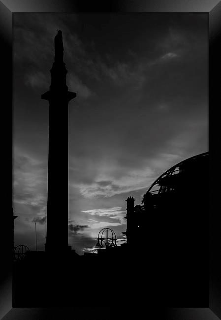 George Square Silhouette Framed Print by Daniel Gilroy